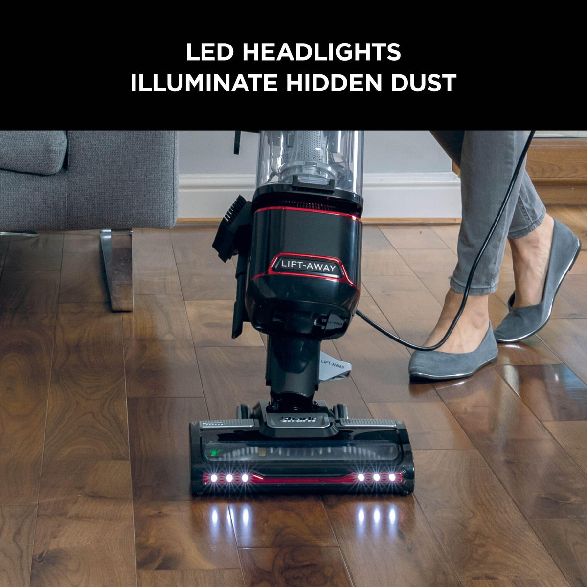 Shark Corded Upright Vacuum Cleaner 1.1L, Pet Model, Red/Black, NV602UKT